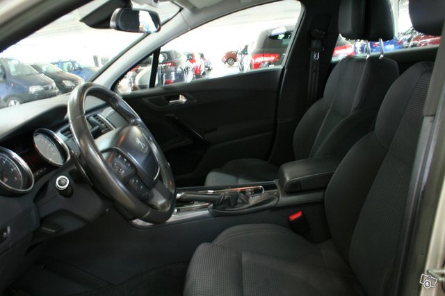 Peugeot 508 5