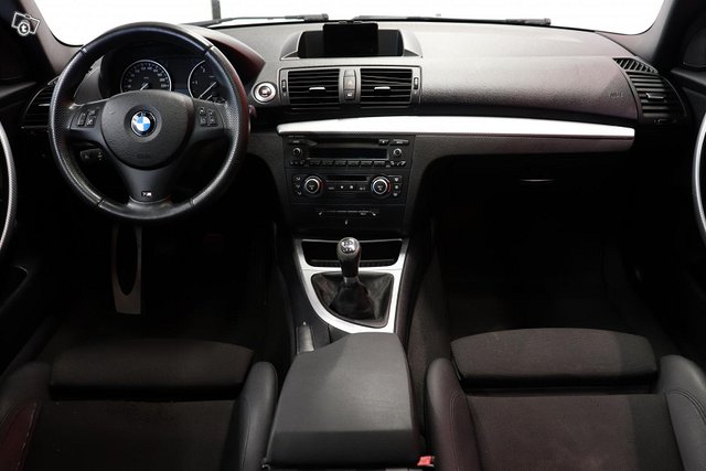 BMW 123 9