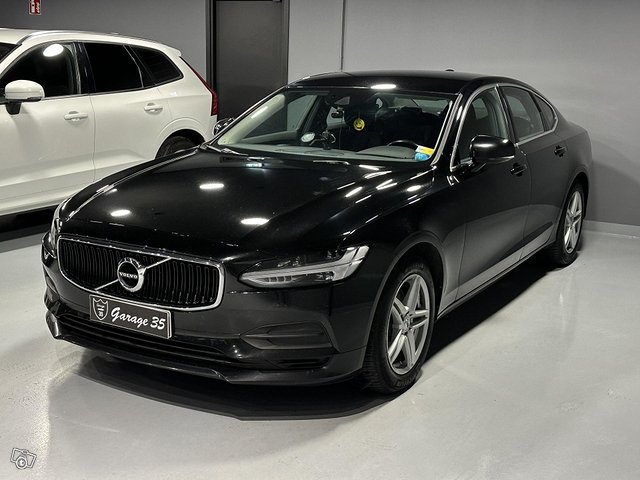 Volvo S90 3