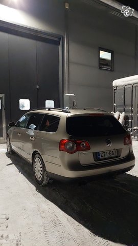 Volkswagen Passat 1