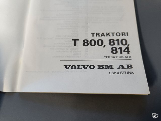 Volvo T800, T810, T814 traktorin ohjekirja 2