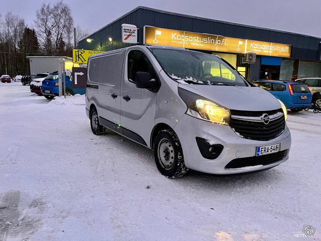 Opel Vivaro 16
