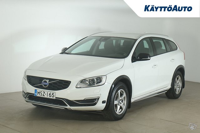 VOLVO V60 Cross Country