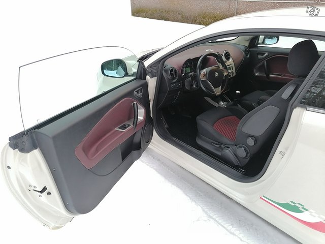 Alfa Romeo MiTo 14