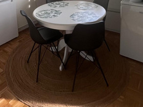 Valkoinen pyöreä pöytä, Pöydät ja tuolit, Sisustus ja huonekalut, Sauvo, Tori.fi