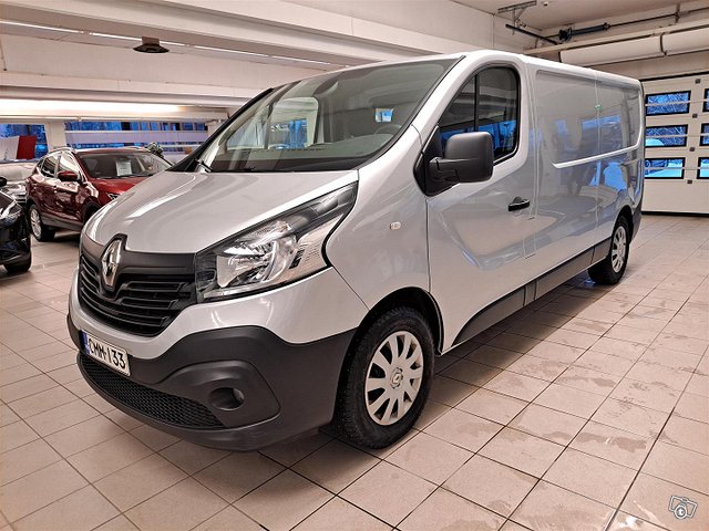 Renault Trafic 4