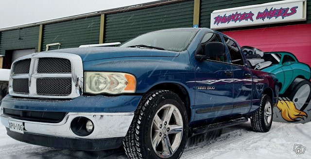 Dodge Ram 1500 11