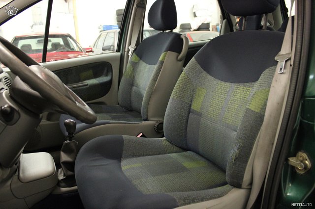 Renault Scenic 9