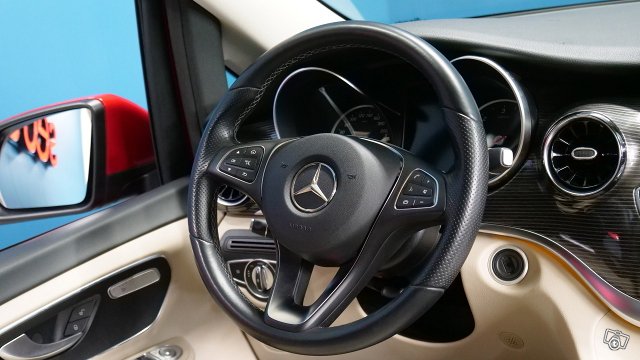 Mercedes-Benz V 6