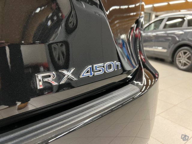 Lexus RX 20