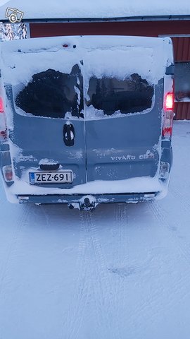 Opel Vivaro 12