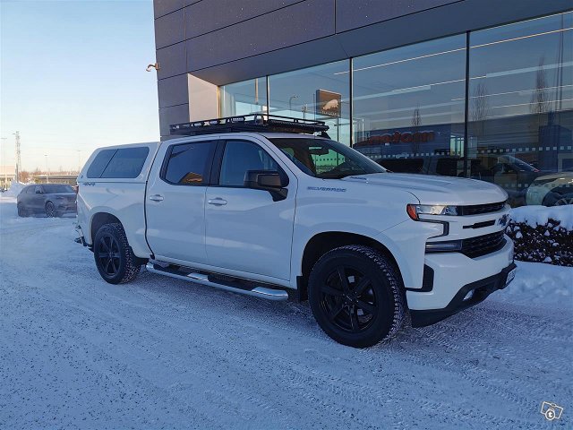 Chevrolet Silverado 1