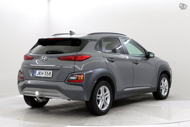 Hyundai KONA 4