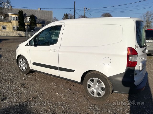 Ford Courier 3