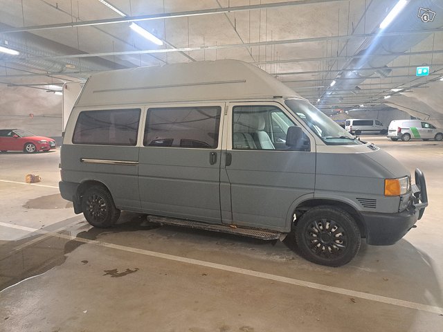 Volkswagen Transporter 12