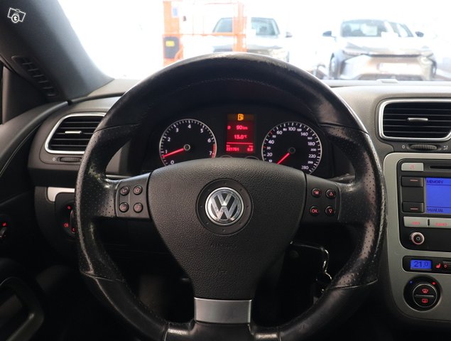 Volkswagen Scirocco 9