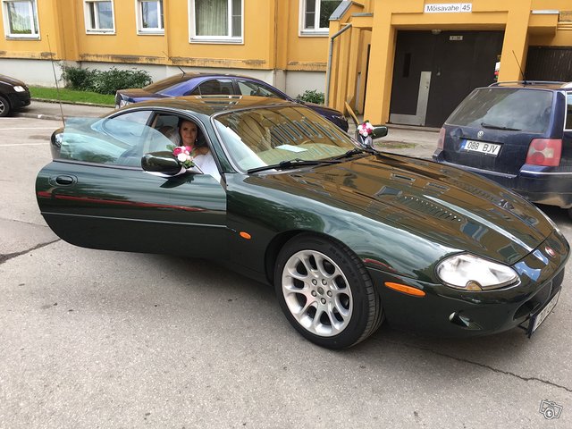 Jaguar XK 7