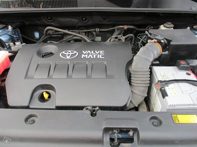 Toyota RAV4 14