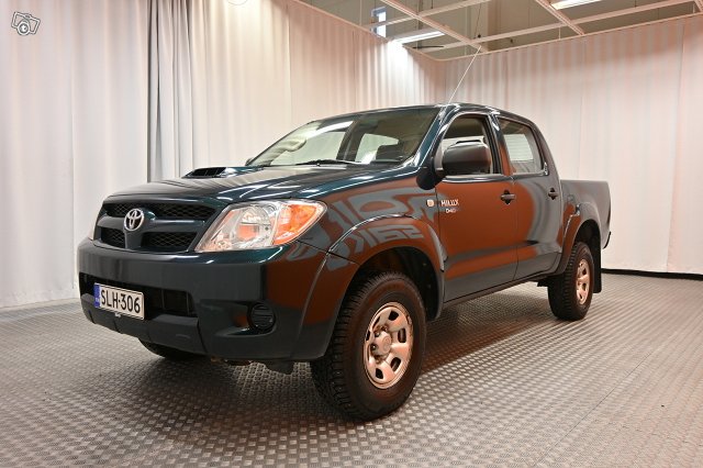 Toyota Hilux 4