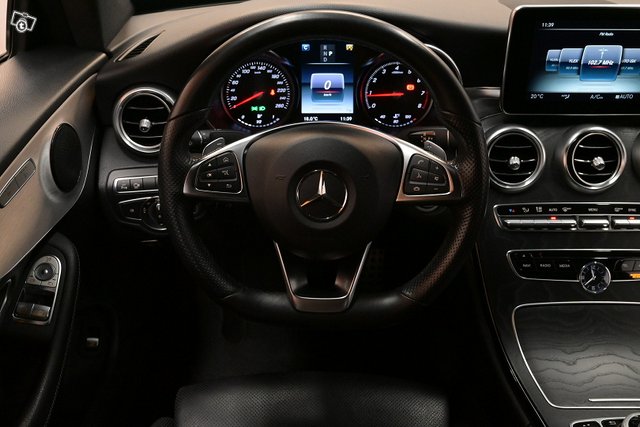 Mercedes-Benz C 17