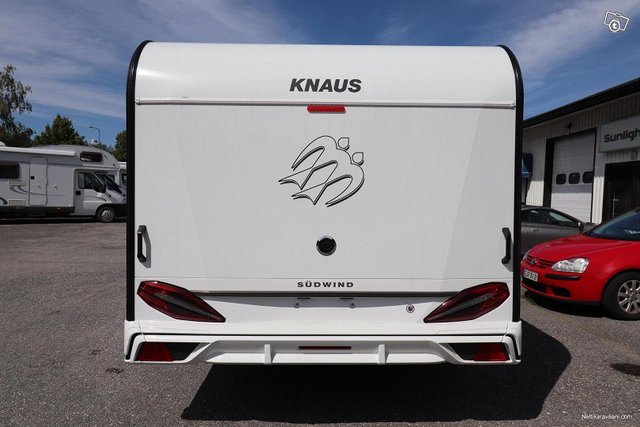 Knaus Südwind 8