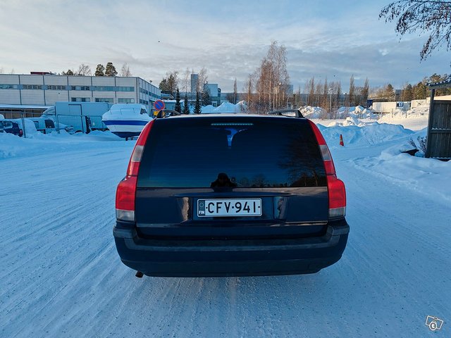 Volvo V70 7