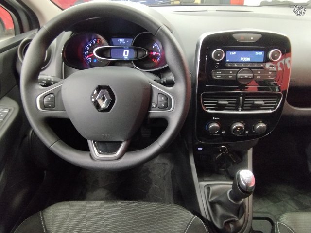 Renault Clio 10