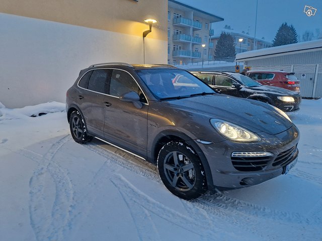 Porsche Cayenne 6