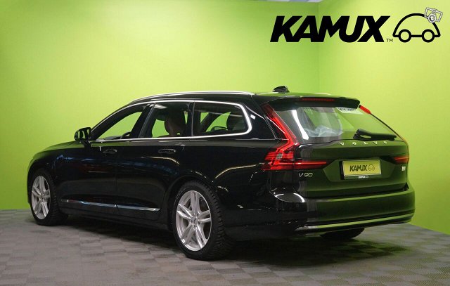 Volvo V90 5