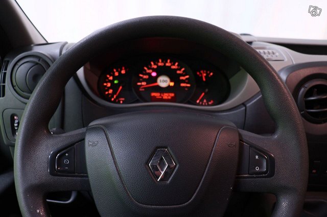 Renault Master 13