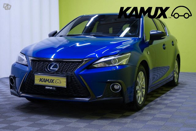 Lexus CT 8