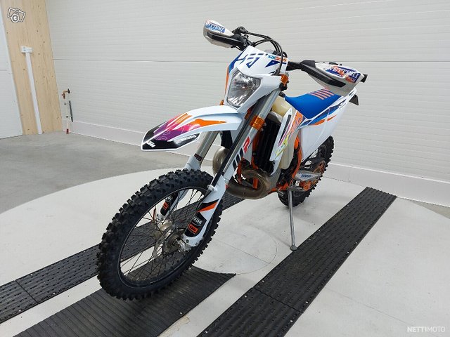 KTM 300 6