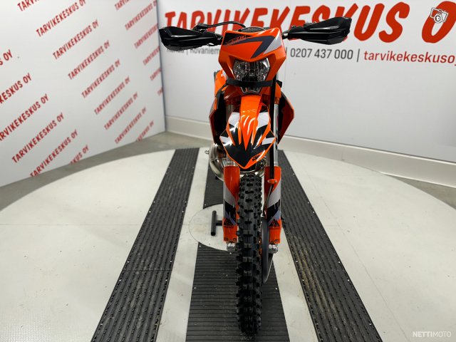 KTM 300 2