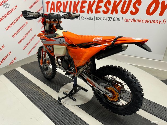 KTM 300 5