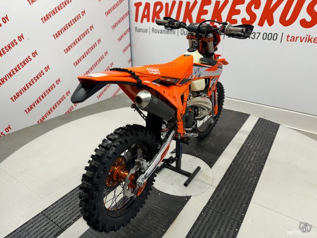 KTM 300 7