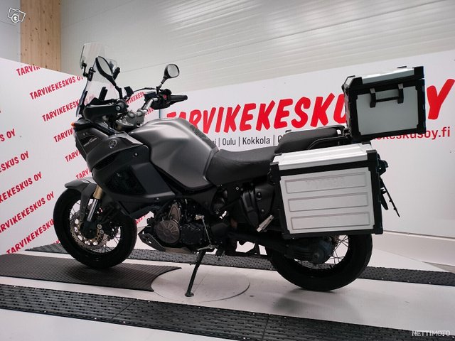 Yamaha XT 9