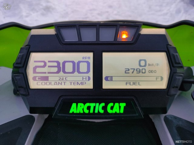Arctic Cat M-sarja 17