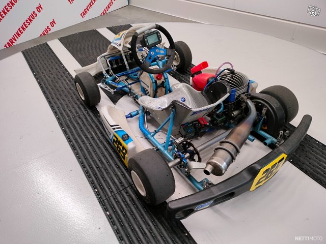 Ricciardo Kart - 8