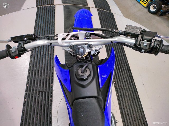 Yamaha TT-R 16