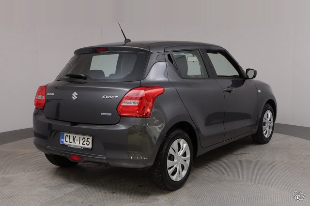 SUZUKI Swift 6