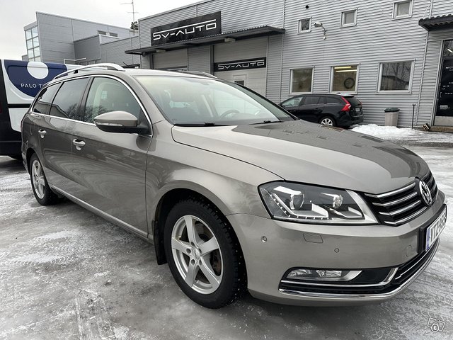 Volkswagen Passat 1