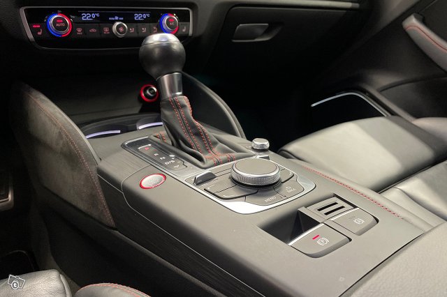 Audi RS 3 17