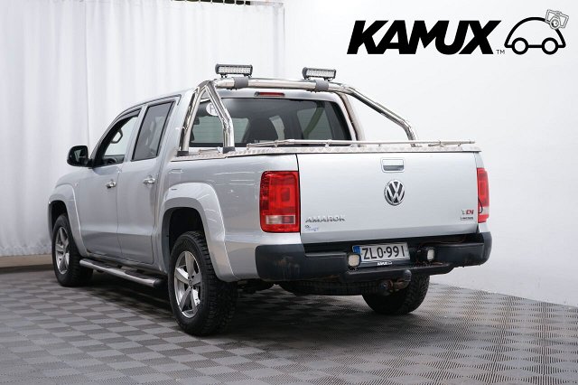 Volkswagen Amarok 6