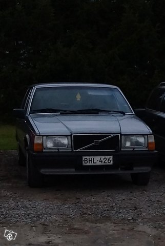Volvo 740 4