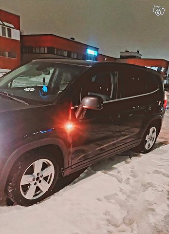 Chevrolet Orlando 3