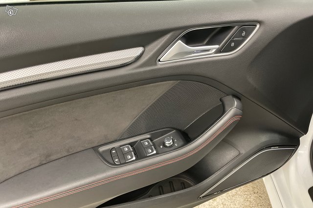 Audi RS 3 11