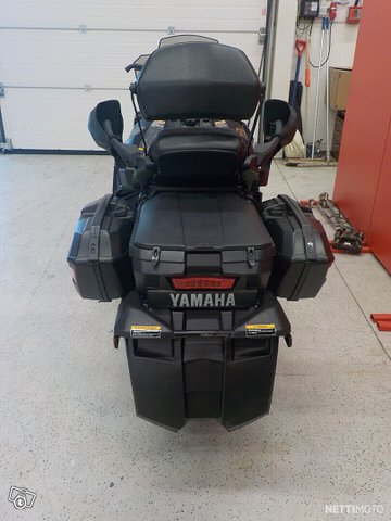 Yamaha Sidewinder 8
