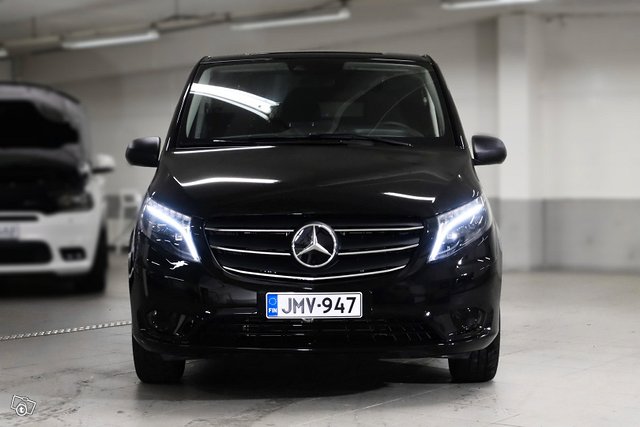 Mercedes-Benz Vito 2
