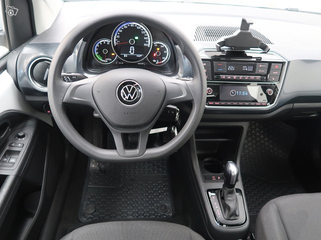 Volkswagen Up 7