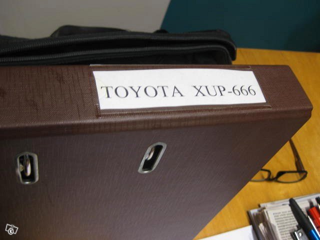 Toyota Hilux 17